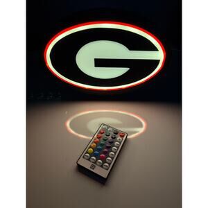 UGA Georgia Bulldogs Multicolored LED Light Box with Effects Remote and Stand